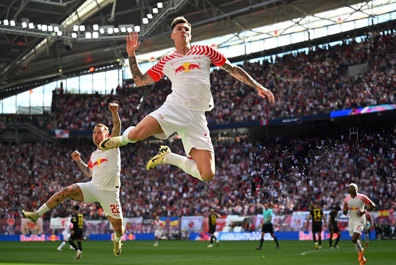 Leipzig đang có lợi thế trong cuộc đua giành vé dự Champions League mùa sau.