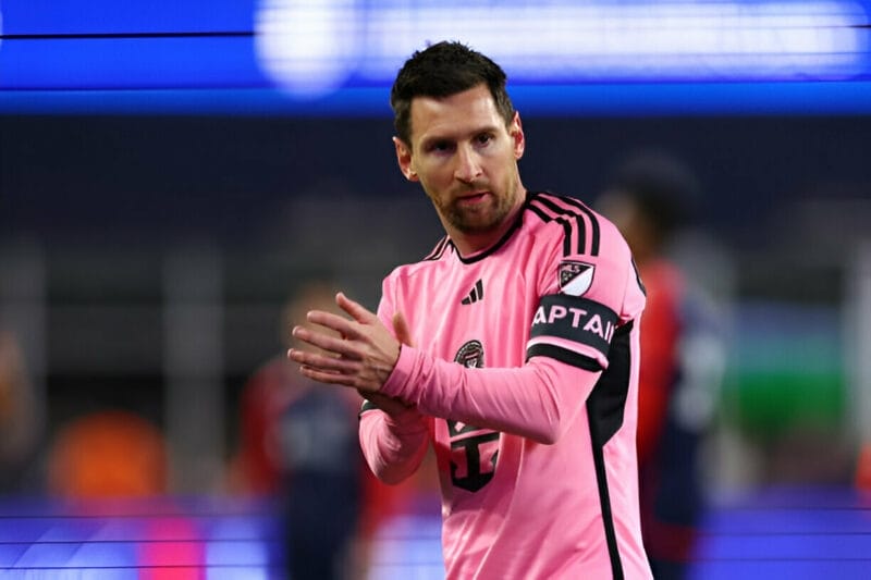 Messi tiếp tục thể hiện phong độ chói sáng tại Inter Miami (Ảnh: Getty).