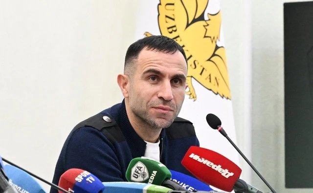 HLV Timur Kapadze tự tin tuyên bố đánh bại mọi đối thủ tại bảng D.
