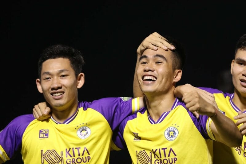 Hà Nội FC tìm lại niềm vui chiến thắng (Ảnh: VietNamNet).