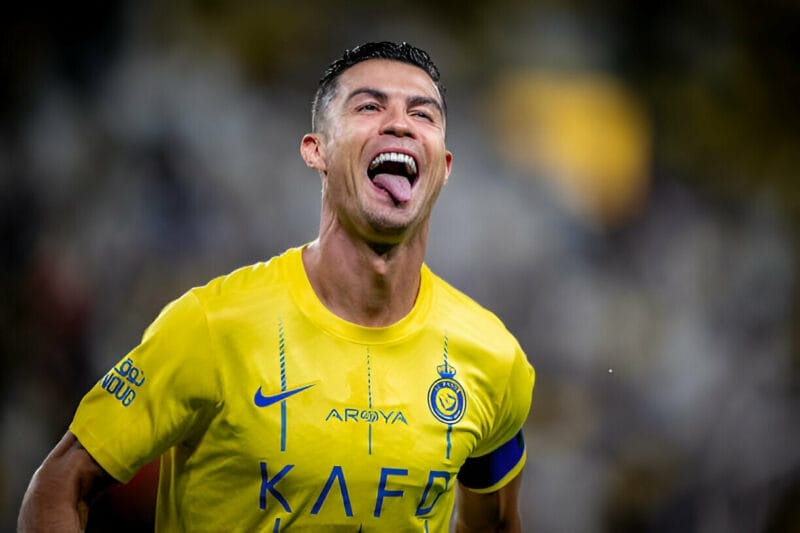 Kết quả bóng đá Al Nassr vs Al Wehda: Ronaldo lập hattrick siêu hạng!