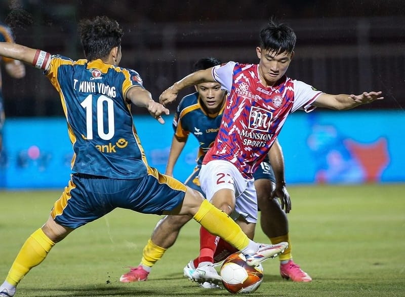 Hiệp một khép lại với tỷ số hòa 1-1 (Ảnh: Ho Chi Minh City FC).