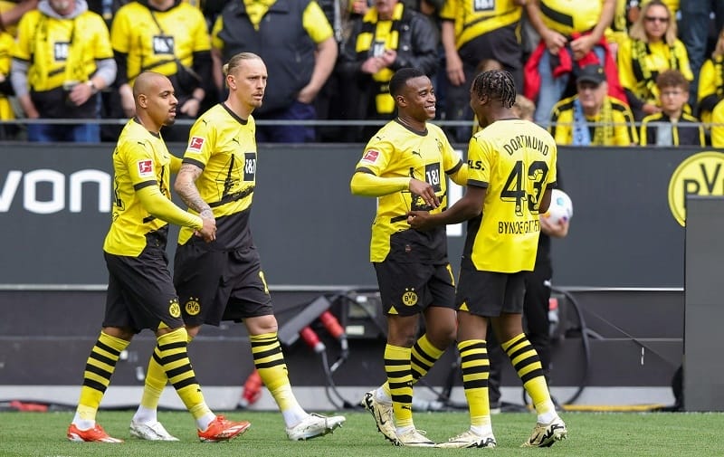 Dortmund khó có thể yên tâm với 1 bàn cách biệt.