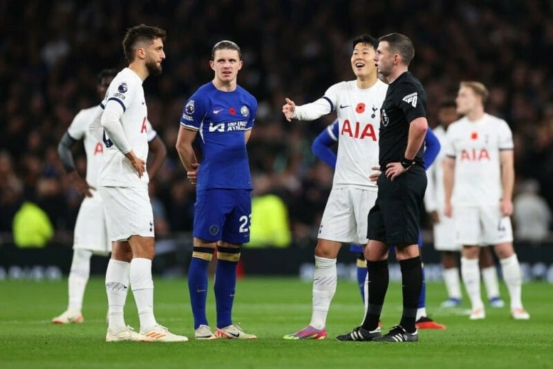 Mùa giải của Tottenham lao dốc từ trận thua Chelsea ở lượt đi 