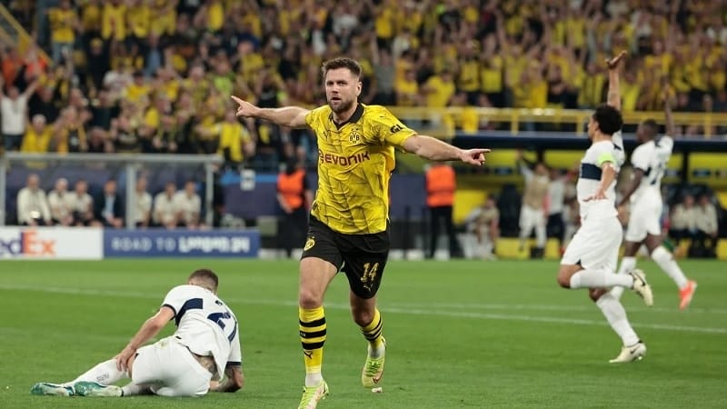 Niclas Fullkrug mang về bàn thắng duy nhất cho Dortmund.