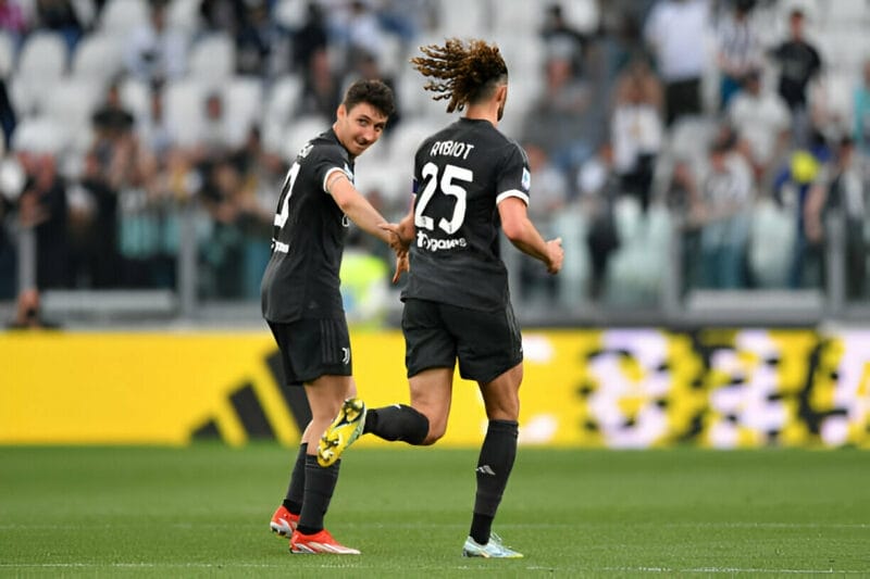 Rabiot mang về 1 điểm cho Juventus (Ảnh: Getty).