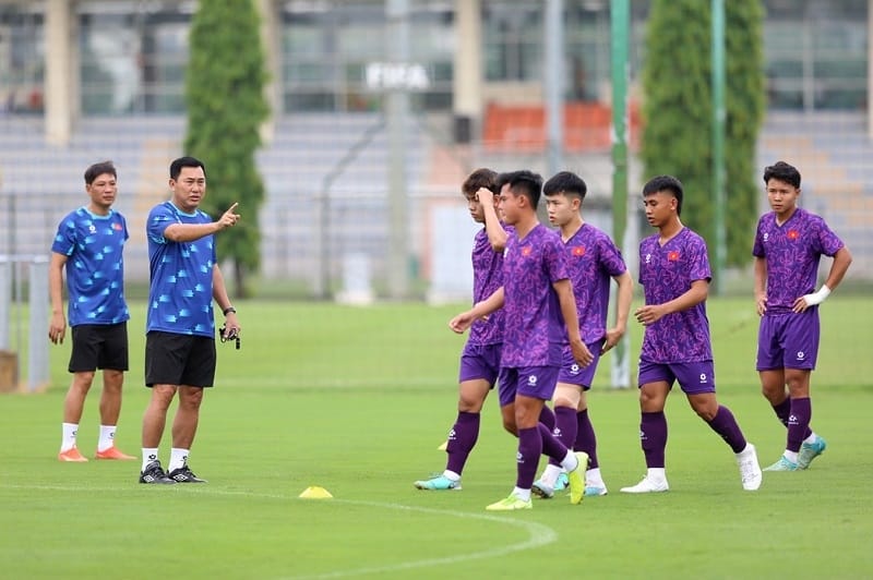 CHÍNH THỨC! U19 Việt Nam triệu tập sao CH Séc, quyết vô địch Đông Nam Á