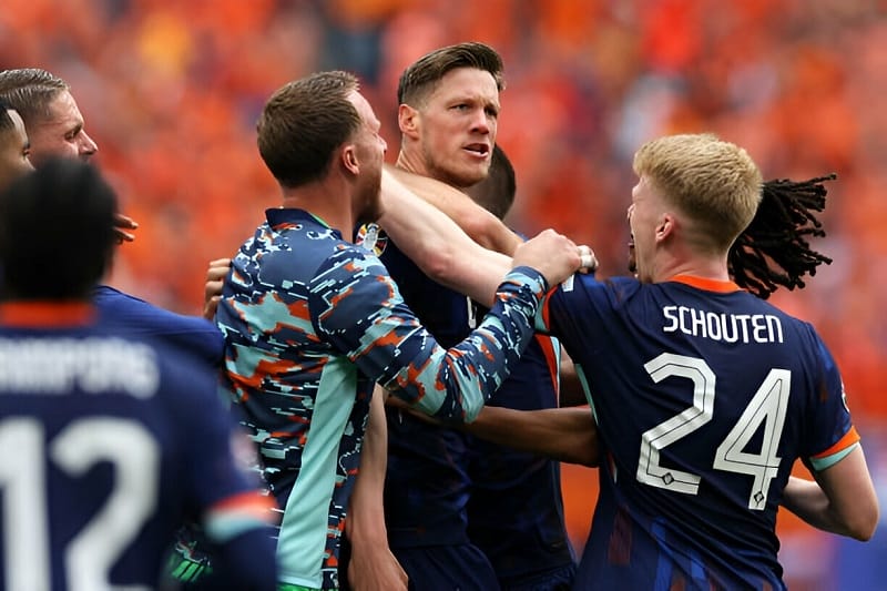 Kết quả bóng đá Ba Lan vs Hà Lan: Cựu sao Man United giúp Cơn lốc màu da cam thắng hú vía